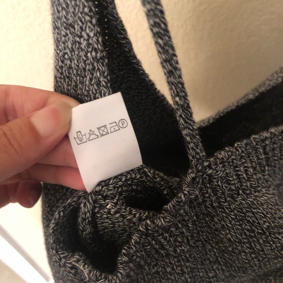 Brandy Melville Knitted Grey Cropped Tank - Picture 4 of 4
